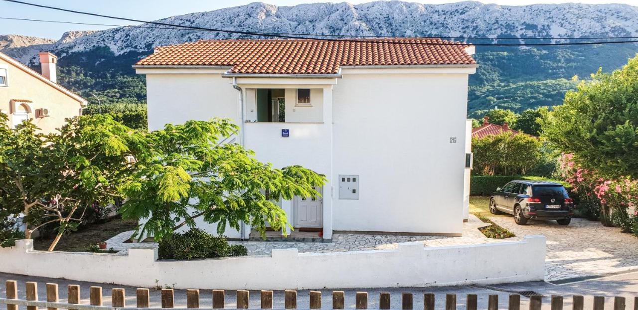 Apartments Benkovic Baska  Luaran gambar