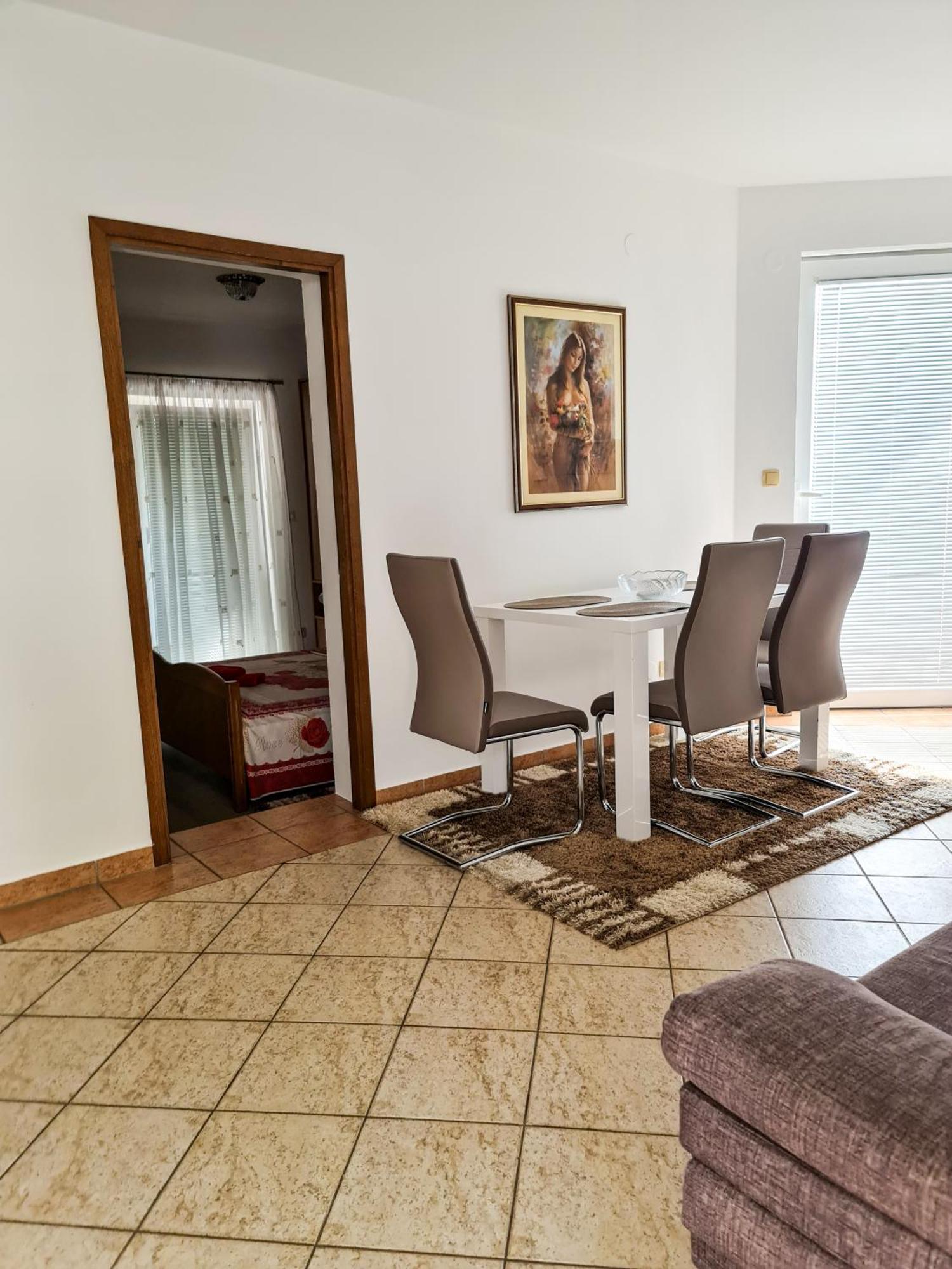 Apartments Benkovic Baska  Luaran gambar